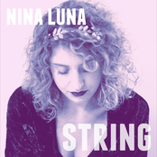 Nina Luna: String