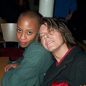 Gail Ann Dorsey & David Bowie