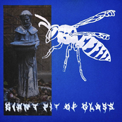 Giant Pit of Glass: Giant Pit of Glass