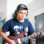 a trip to the beach with my jazzmaster, watching it slowly disassemble itself