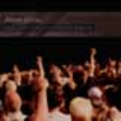 Kolme iskua globalisaation selkärankaan