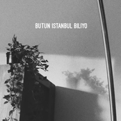 butun istanbul biliyo (Acoustic Version)