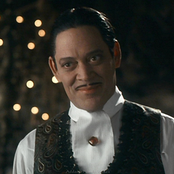 raul julia