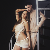 ESCADA DO PRÉDIO - Single