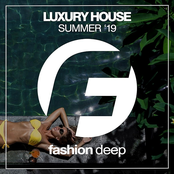 Luxury House Summer '19