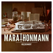 Marathonmann – Holzschwert / Kein Rückzug kein Aufgeben