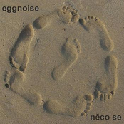 Něco se. Singl k soundtracku filmu Svatá čtveřice