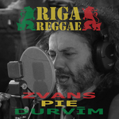 Zvans pie durvīm