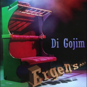 Ergens...