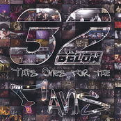 32 Below: This One's for the Fans