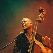 Avishai Cohen Puncha Puncha Lyrics Metrolyrics