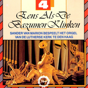 Eens Als De Bazuinen Klinken