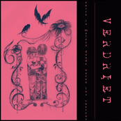 entre la maleza, donde nacen los cuervos