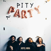 Hotel Mira: pity party