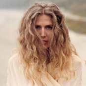 sophie b. hawkins