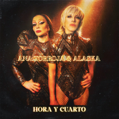 Hora y cuarto