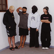 Underground Contra o Mundo