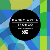 Tronco by Danny Avila