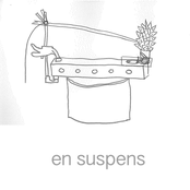 En Suspens