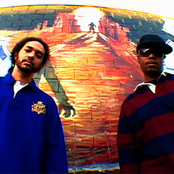 Everyody Loves The Sun EP