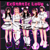 EcStAtIc LoVe