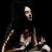 Valencia Grace: Super Elastic