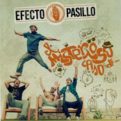 Esquina De La Confusión by Efecto Pasillo