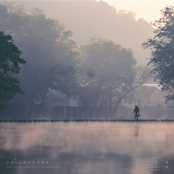 老酒日日醉,皇帝万万岁(The Ningbonese Art of Renunciation)