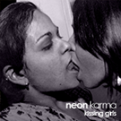 Kissing Girls