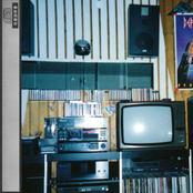 Bedroom TV ／／ DMT​​​​​​​​​​​-​​​​​​​​​​​835