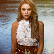 Una Healy