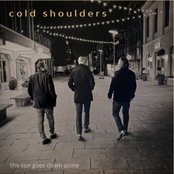 The sun goes down alone