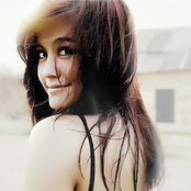 agnes monica