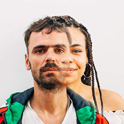 A Través de las Barreras