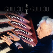 Guillou plays Guillou at Notre-Dame in Paris