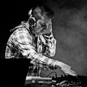 dj ricardo medina