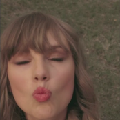 Taylor Swift - Delicate