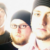 Free Diamonds photo provided by Last.fm