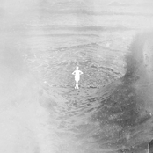 Avec la distance