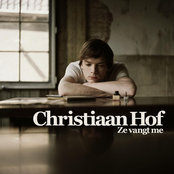 Ze Vangt Me by Christiaan Hof