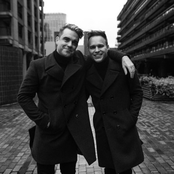 Robbie Williams & Olly Murs