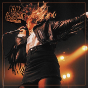 Livee ja lovee (Live & akustinen)