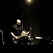 Kackos Anemos e-single