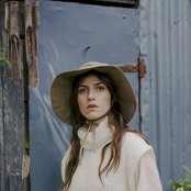 Aldous Harding için avatar