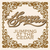 Hoven Droven: Jumping At The Cedar