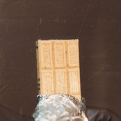 Mannywellz: Ouu wee (brown)