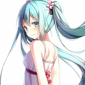 hatsune miku (初音ミク)