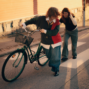 Pussailen tyttöjen kaa