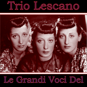 Camminando Sotto La Pioggia by Trio Lescano