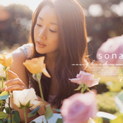 四月 by Sona